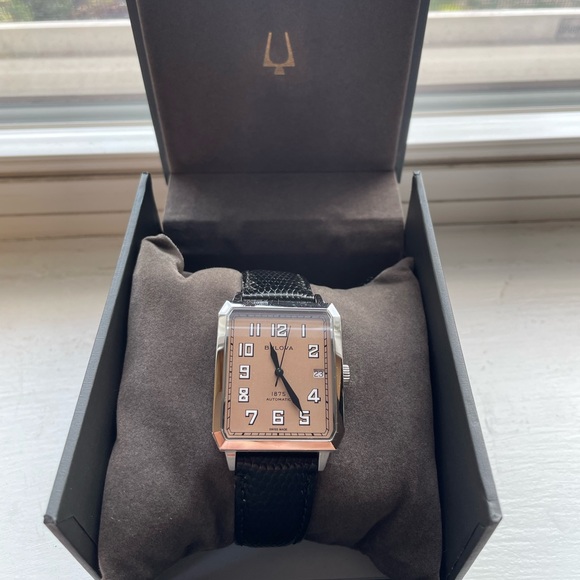 **SOLD** Bulova Breton art-deco watch - Picture 1 of 8